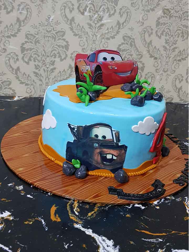 Car Design Cake